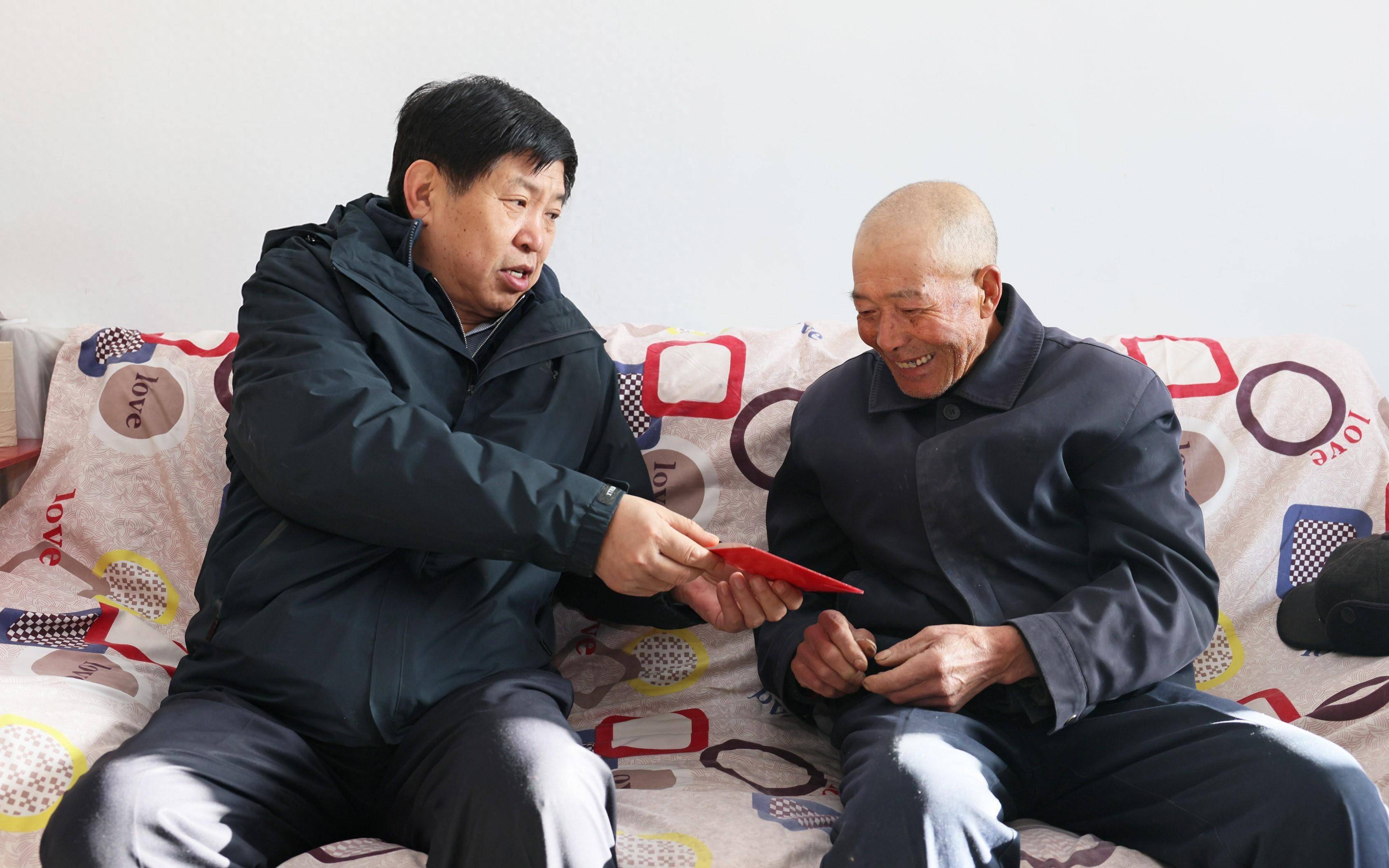 山西:切实解决村民急难愁盼问题 为乡村振兴贡献工会力量_工作_驻村_农户