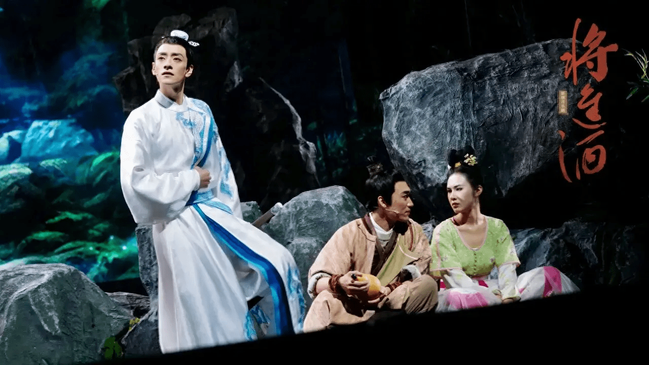 ​郑云龙领衔主演原创音乐剧《将进酒》