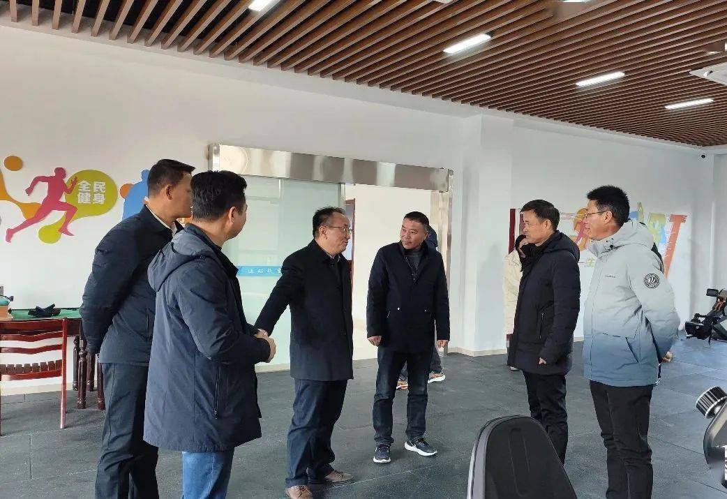 市人大常委会副主任吴伟一行来长调研_工作_养老_基层