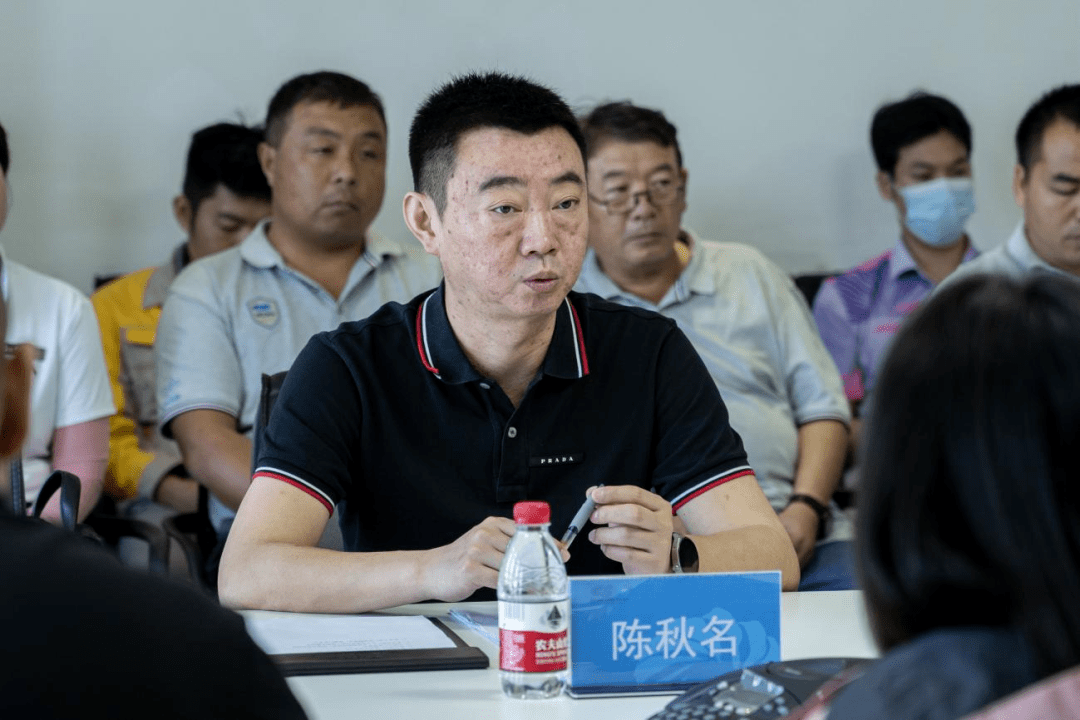 会议后,副总裁丁峰对外审老师评委的细心审核和耐心指导表示衷心的