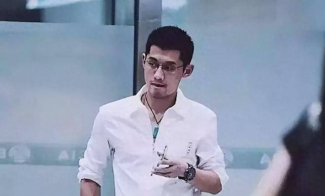 乒坛传奇张继科:从赌博泥潭到重返冠军领奖台_生活_人们_英雄