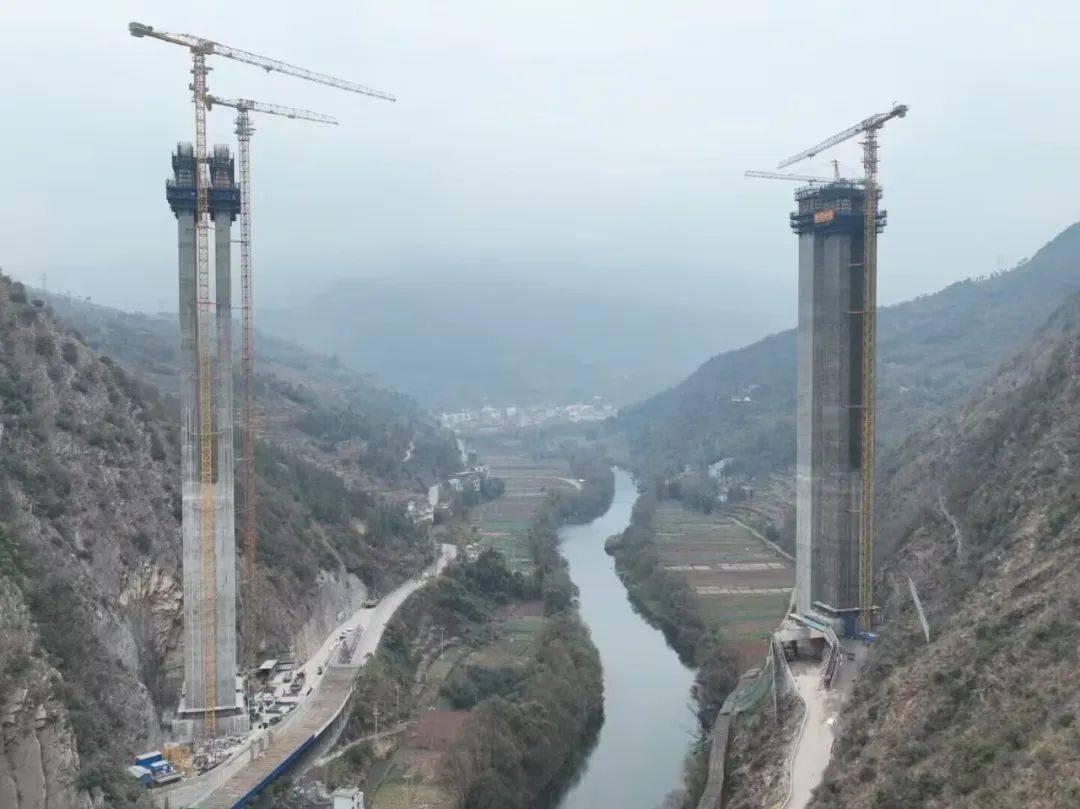 昭通这条高速公路正式通车收费!还有多个项目……_建设_云南_江川