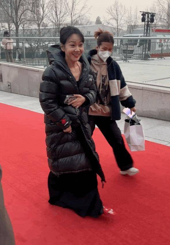 新剧播完还未一个月,再看刘诗诗在内娱的处境,高圆圆全说对了_时尚