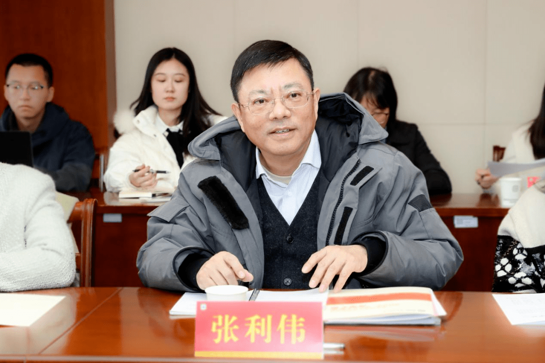 张利伟秘书长追溯了陶欣伯先生和刘光藜女士与我校的历史渊源,感谢我
