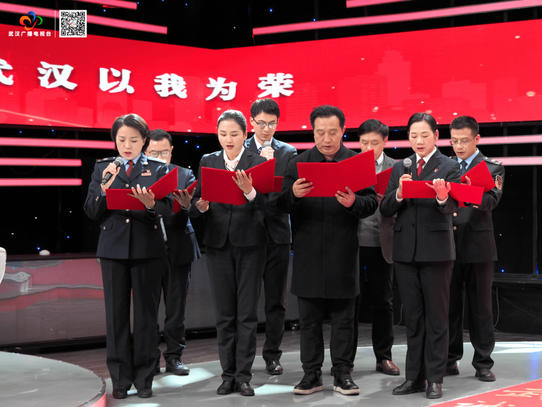 武汉市汉铁高级中学校长毛晓峰分享开展诚信教育的经验活动现场,发布"