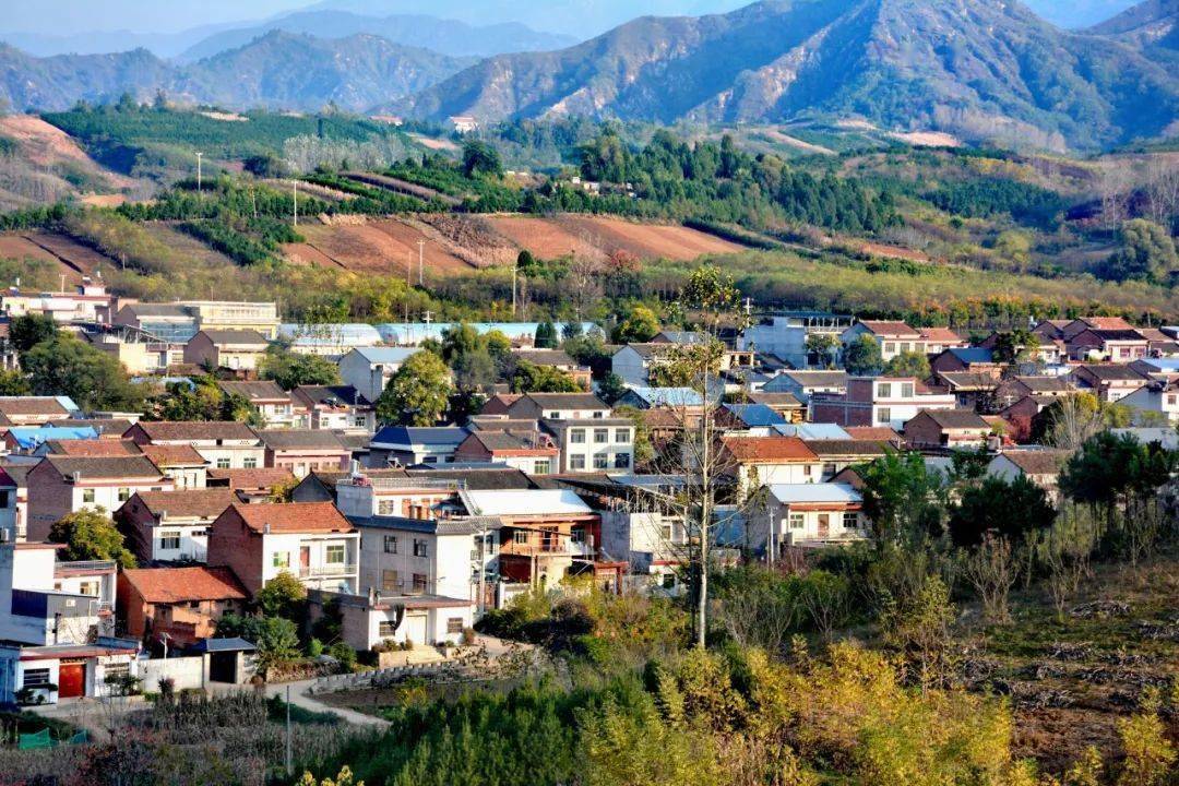 暖冬温泉 滑雪运动,跨年之旅看这里→_汤峪镇_鲍旗_寨村