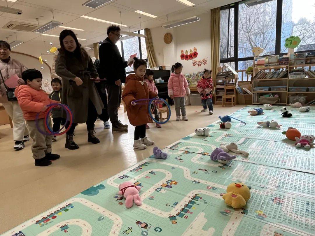 願幼兒園的每一個孩子,在新的一年裡,幸福快樂,健康茁壯成長!