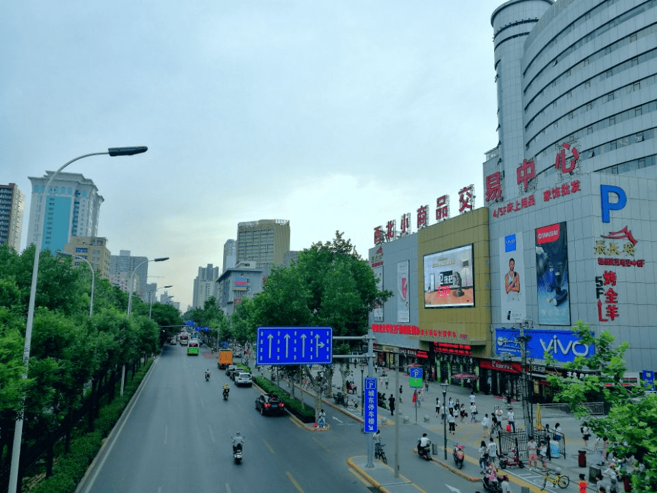 昔日的城东客运站,变!变!变!_停车楼_城市_西安