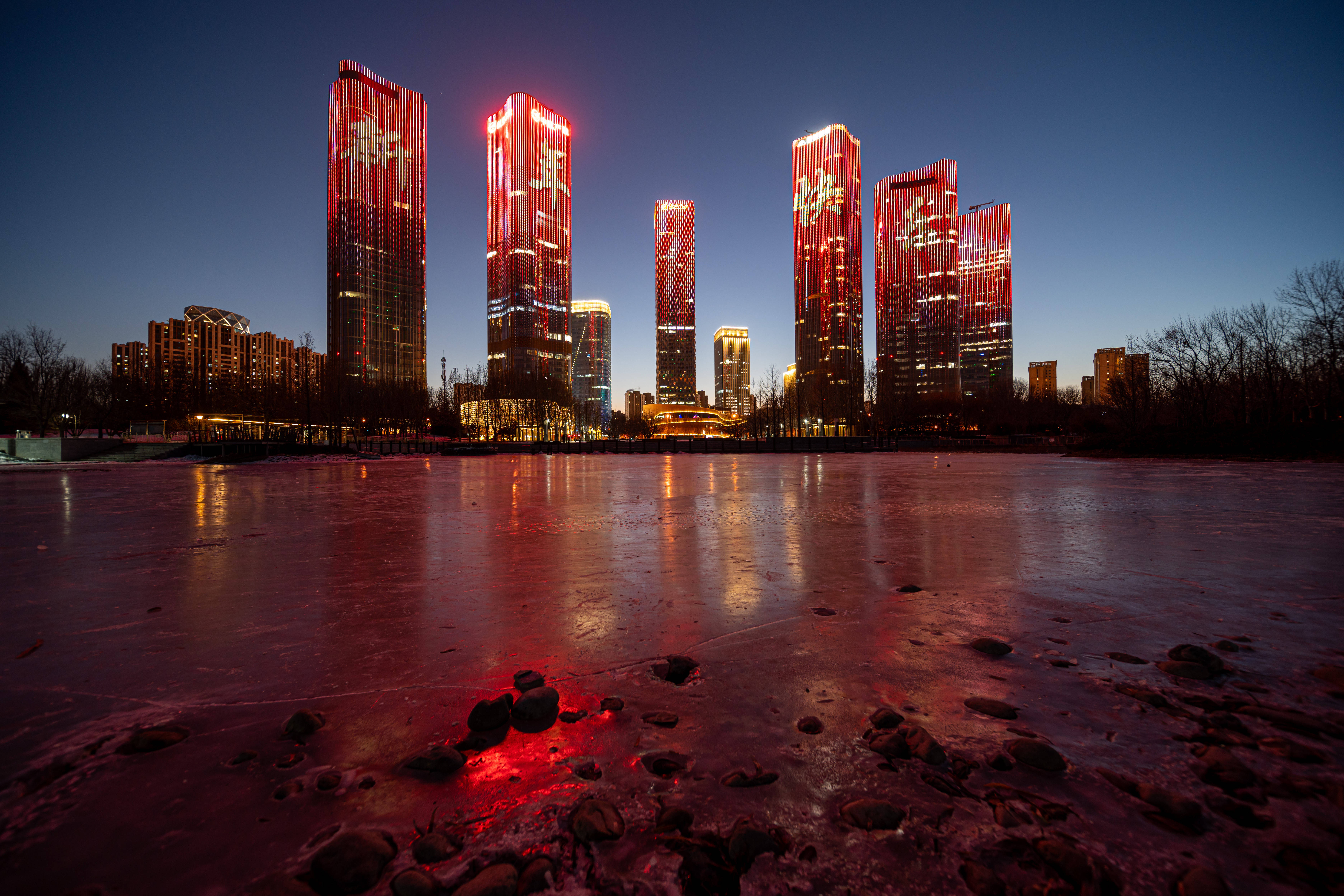 朝阳市夜景图片